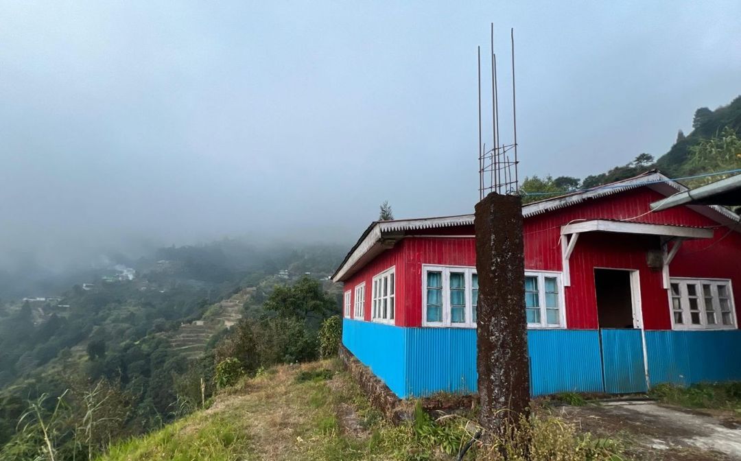 Cabin in the Woods overlooking the Darjeeling hills